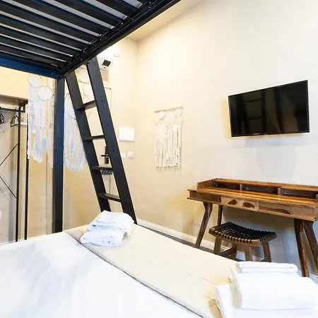 Hostel Hopestel Secret Garden