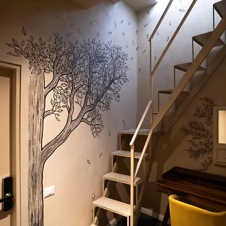 Hopestel Secret Garden *