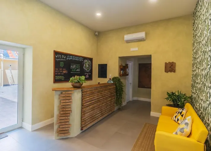 Hopestel Secret Garden