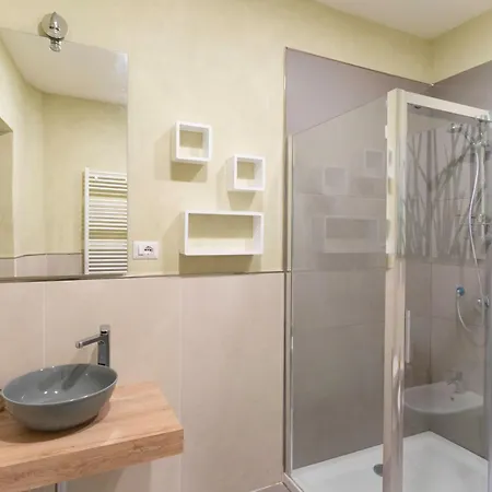 Hopestel Secret Garden *