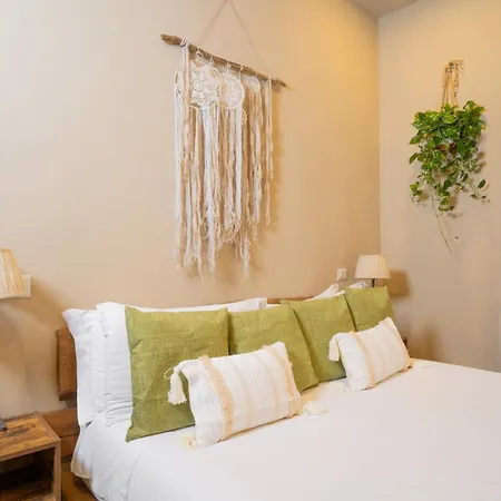 Hopestel Secret Garden Hostel Νάπολη